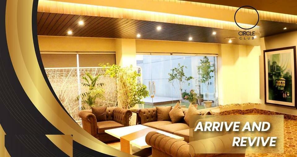 Hotel Circle Club Faisalabad Extérieur photo