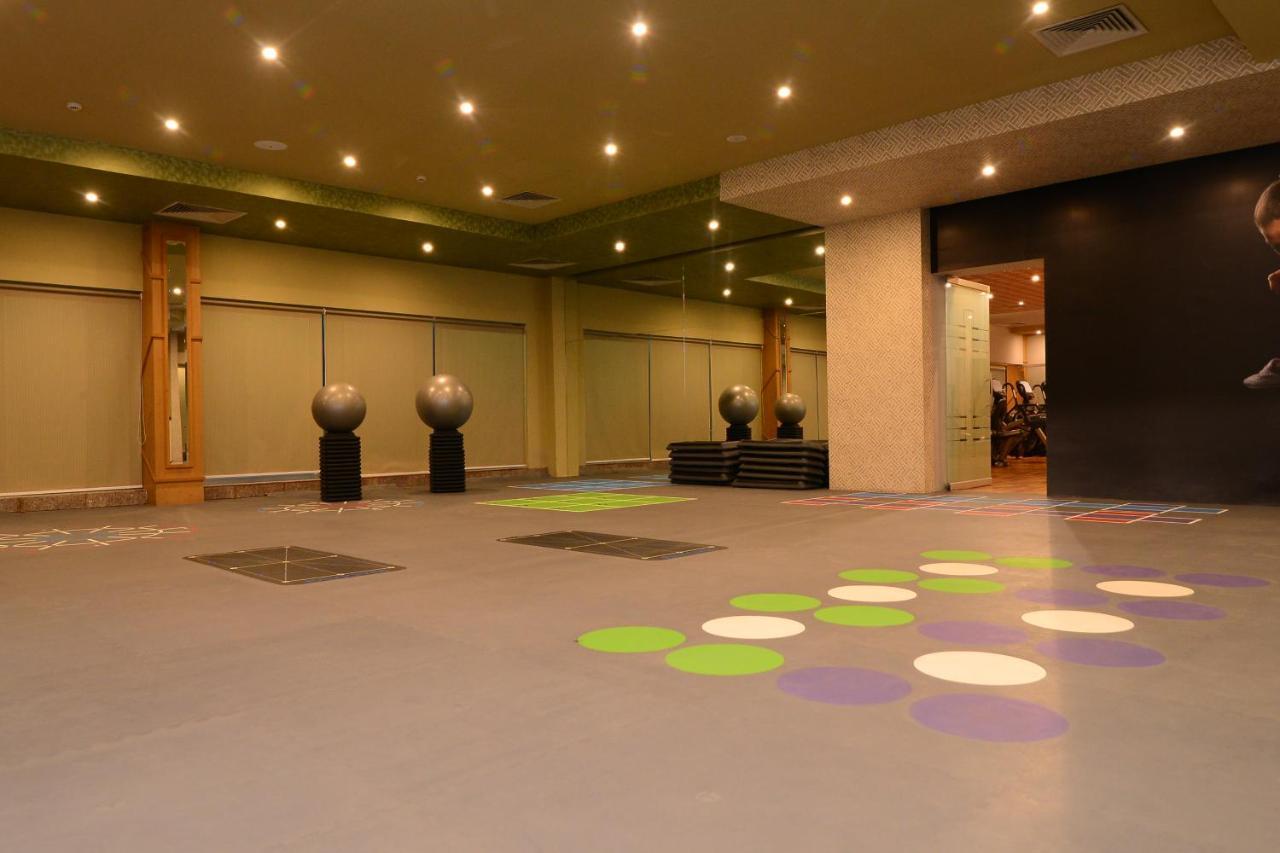 Hotel Circle Club Faisalabad Extérieur photo